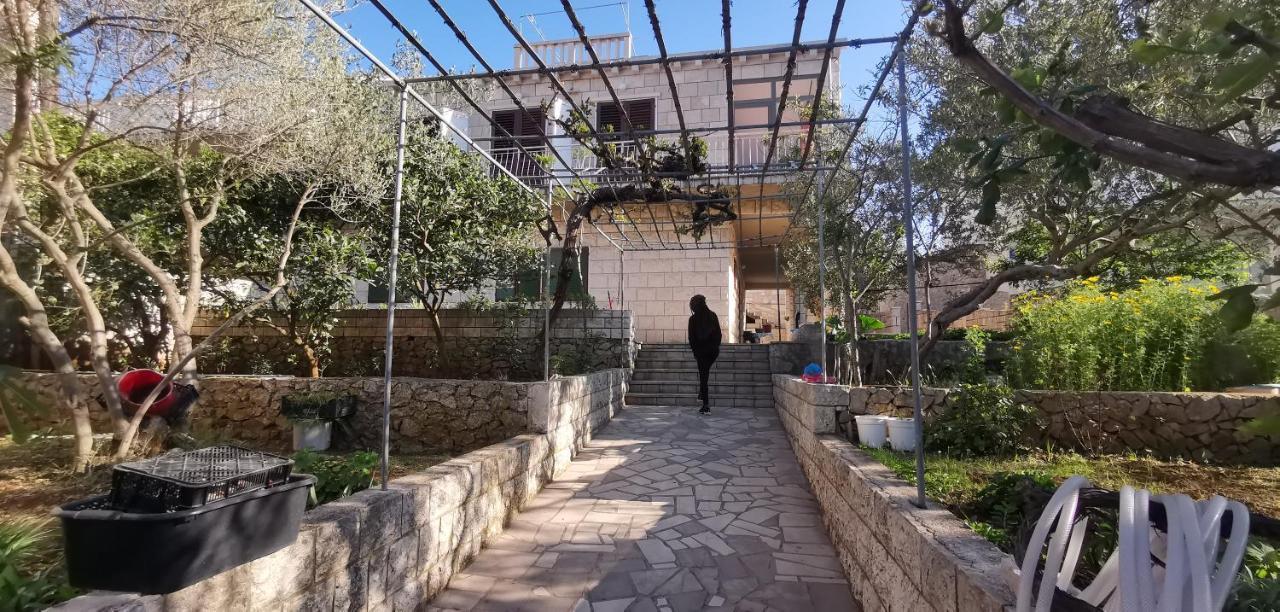 Appartamento Big House For 14 People In Centre Of Lumbarda Esterno foto
