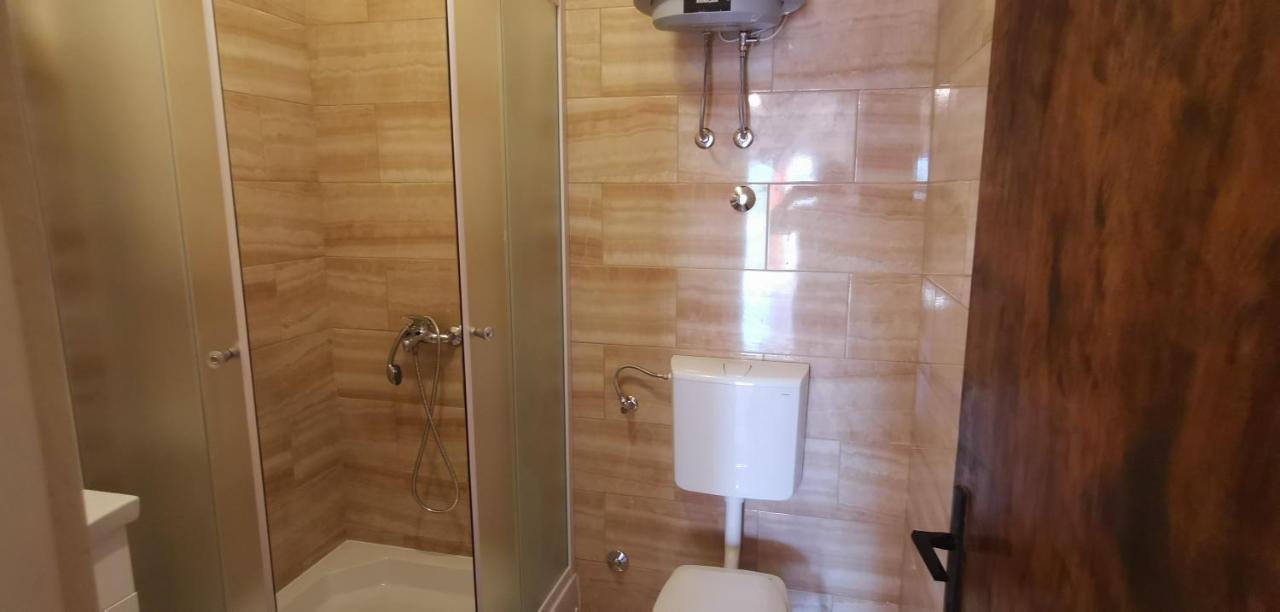 Appartamento Big House For 14 People In Centre Of Lumbarda Esterno foto