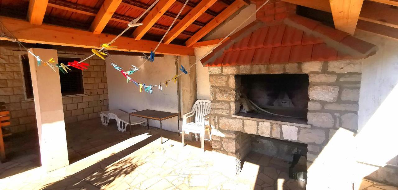 Appartamento Big House For 14 People In Centre Of Lumbarda Esterno foto