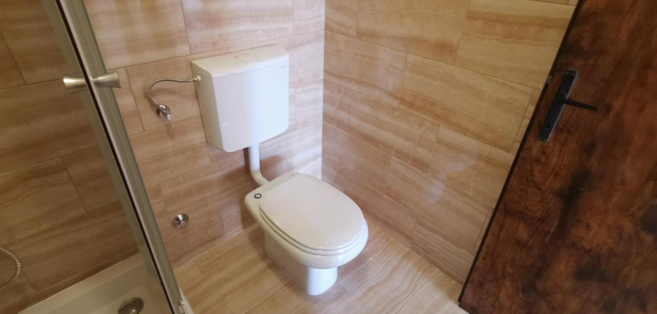 Appartamento Big House For 14 People In Centre Of Lumbarda Esterno foto